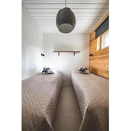 Kaetkaelaeinen 5 E 3 By Interhome *